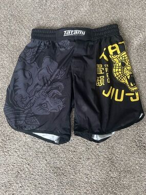 Tatami Black & Yellow Jiu-Jitsu Training Shorts - Men- Size 32